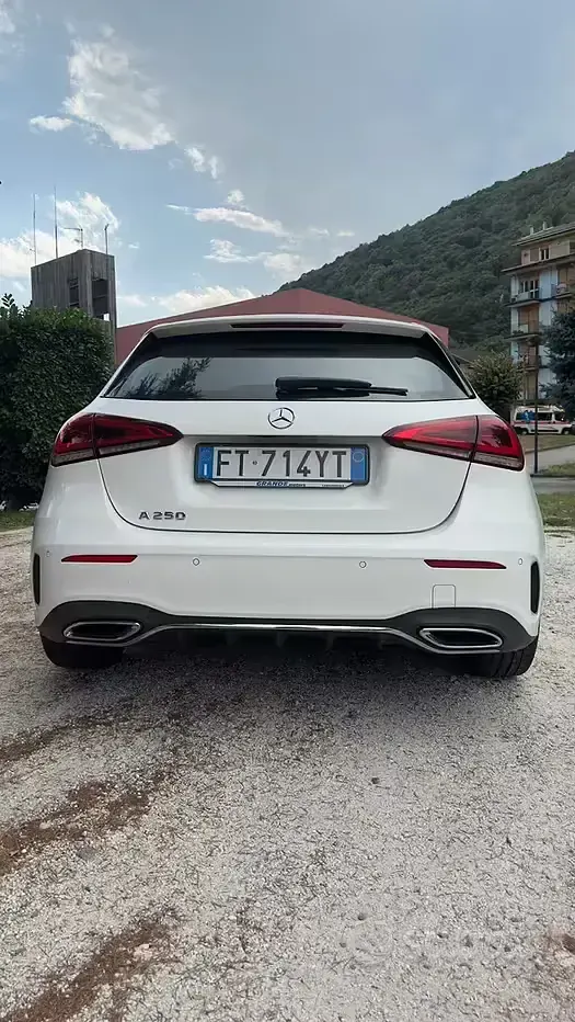 Usata Mercedes A250 224 CV (164 kW) 2019 Bianco Berlina