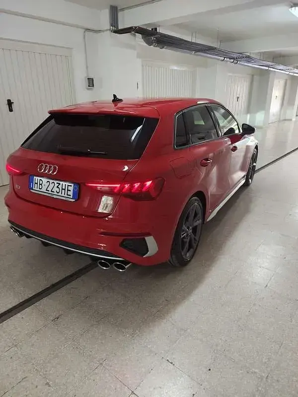 Usata Audi S3 Ambiente 310 CV (228 kW) 2022 Rosso Berlina