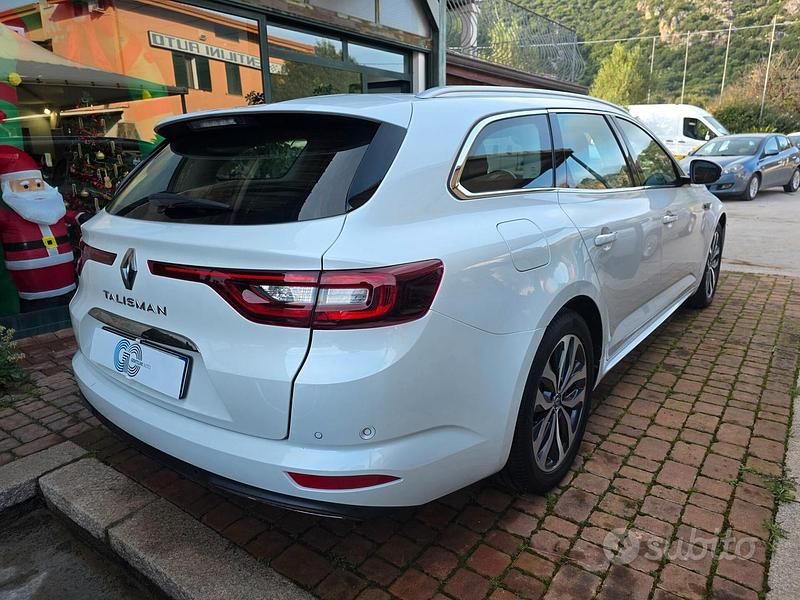 Usata Renault Talisman Business 160 CV (117 kW) 2020 Bianco Station wagon