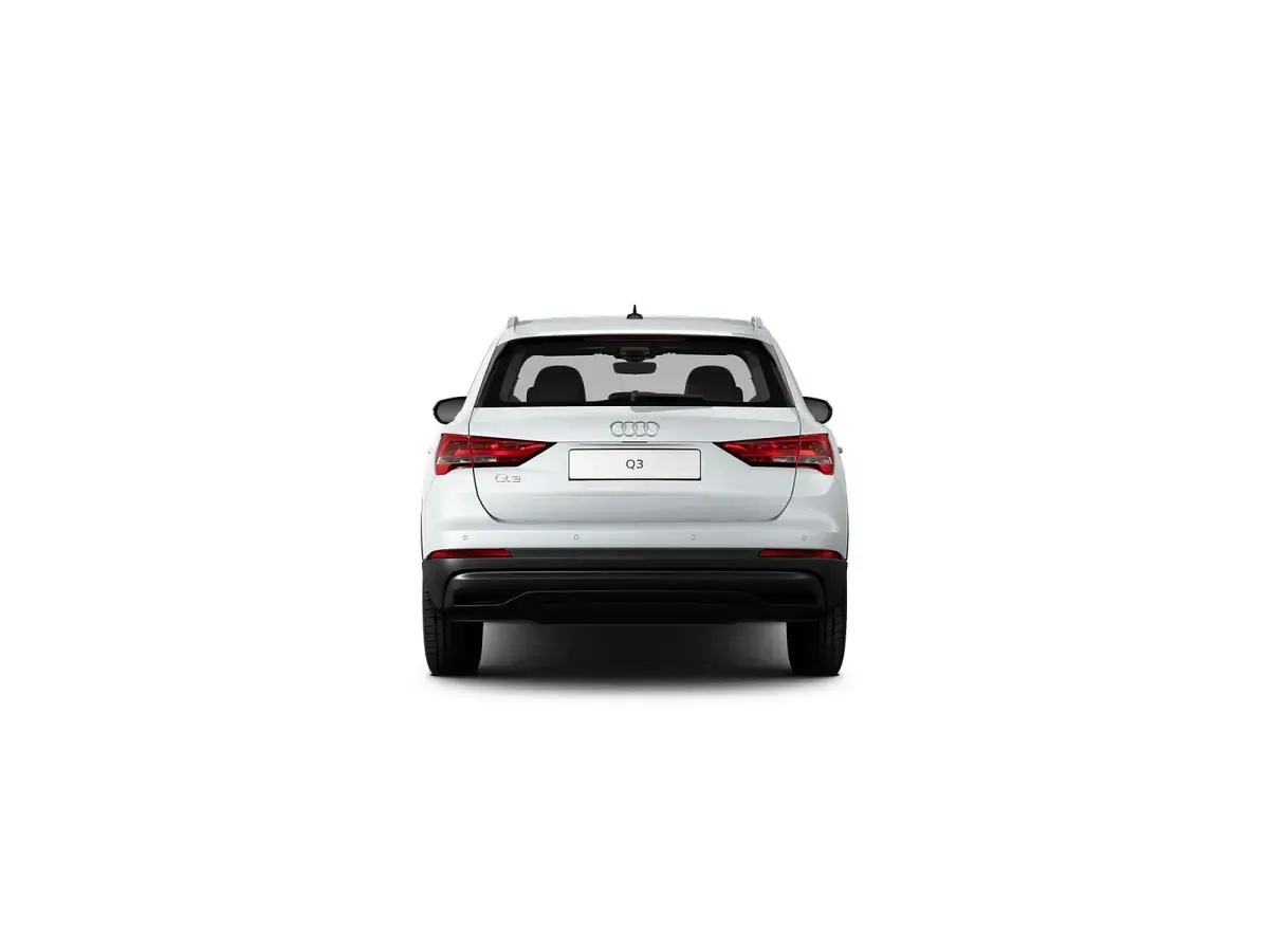 Usata Audi Q3 Business 150 CV (110 kW) 2021 Bianco ghiacciaio metallizzato SUV