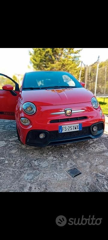 Usata Fiat 500 Abarth 145 CV (106 kW) 2018 Rosso Berlina
