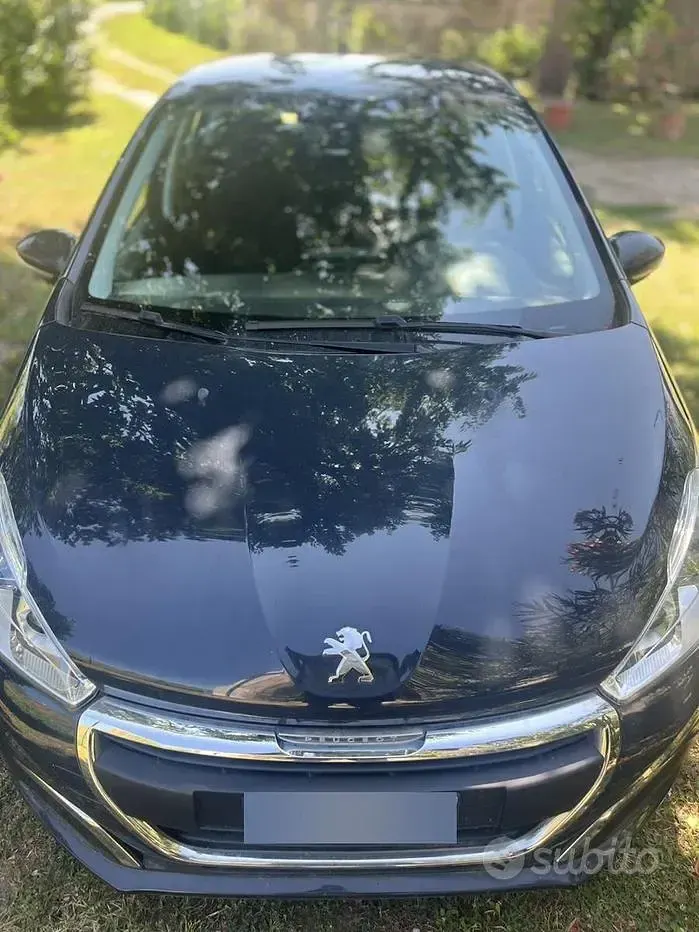 Usata Peugeot 208 102 CV (75 kW) 2019 Utilitaria