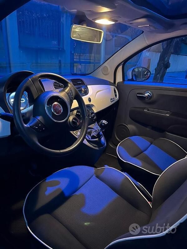 Bianco Usata 2015 Fiat 500 Due volumi | 6950 € (Buon prezzo) - Immagine 1/4