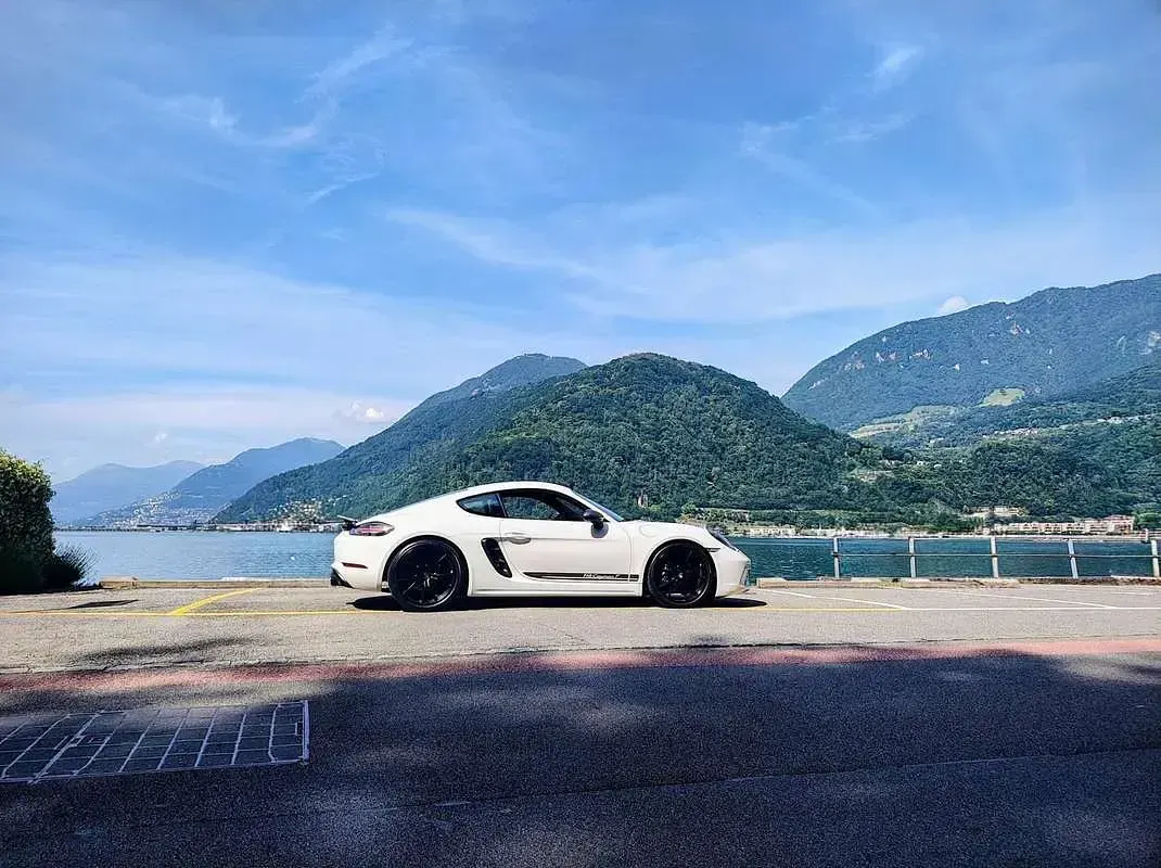 Usata Porsche 718 Cayman 299 CV (219 kW) 2019 Coupé