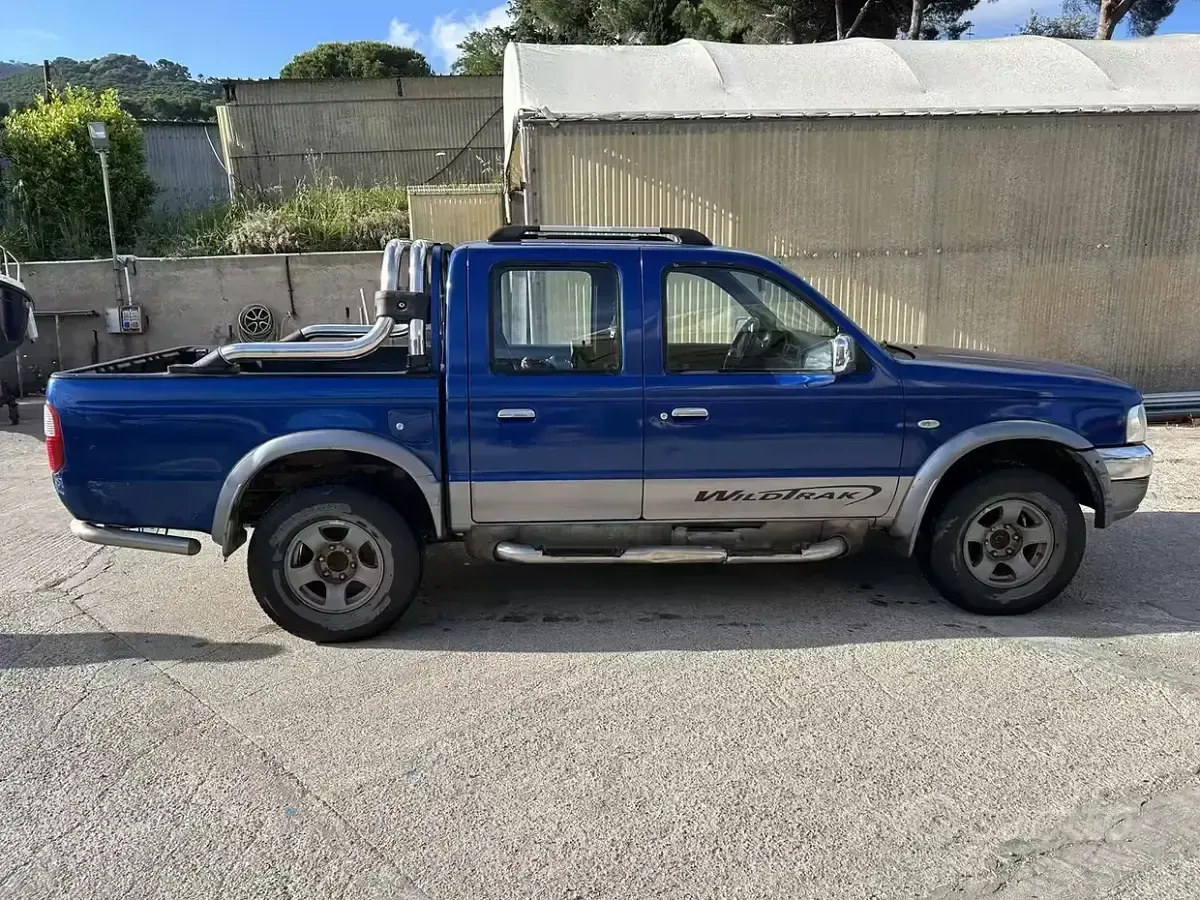 Usata Ford Ranger 109 CV (80 kW) 2005 Blu Pick-up