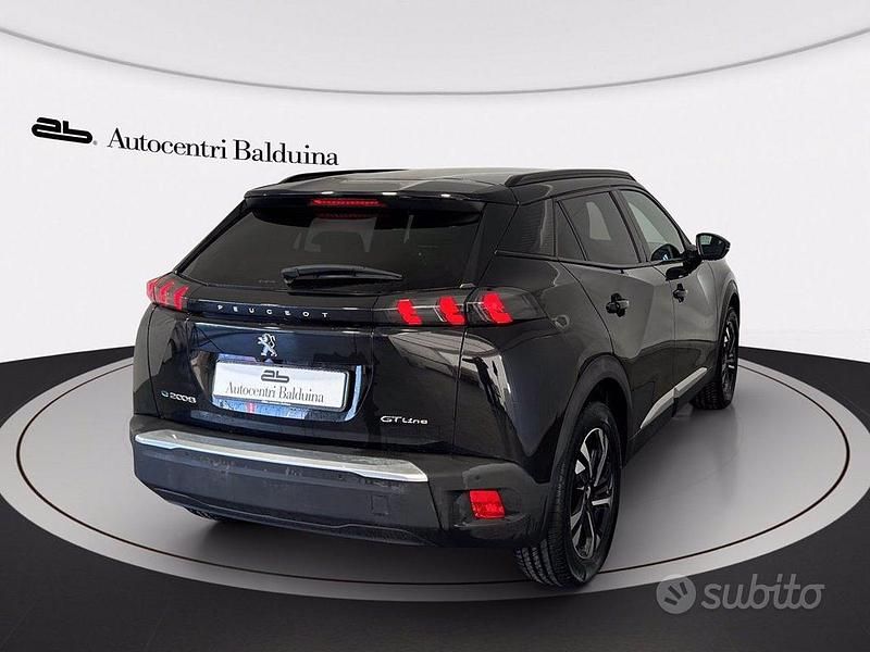 Usata Peugeot e-2008 GT-line 100 kW (136 CV) 2020 Nero perla SUV