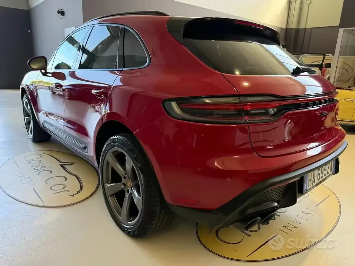 Usata Porsche Macan 265 CV (194 kW) 2022 Rosso SUV