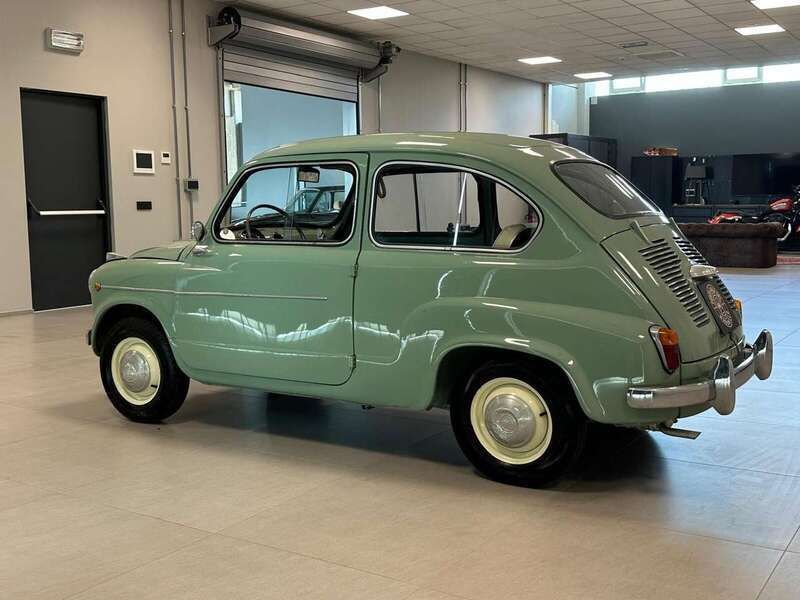 Usata Fiat 600 26 CV (19 kW) 1957 Verde Utilitaria