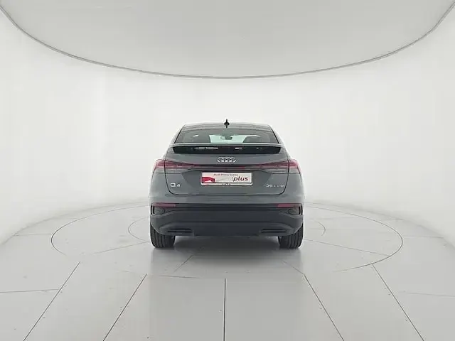 Usata Audi Q4 Sportback e-tron Business 125 kW (170 CV) 2022 Grigio SUV