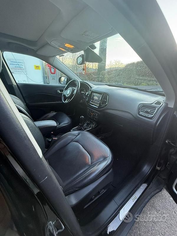 Usata Jeep Compass Limited 140 CV (102 kW) 2021 Nero SUV