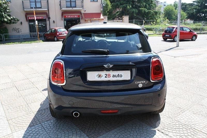 Occasion Mini Cooper D 116 ch (85 kW) 2017 Bleue Citadine