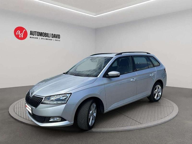 Usata Skoda Fabia Design Edition 95 CV (69 kW) 2018 Argento Utilitaria