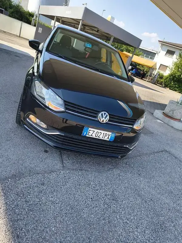 Usata VW Polo Comfortline 75 CV (55 kW) 2015 Berlina