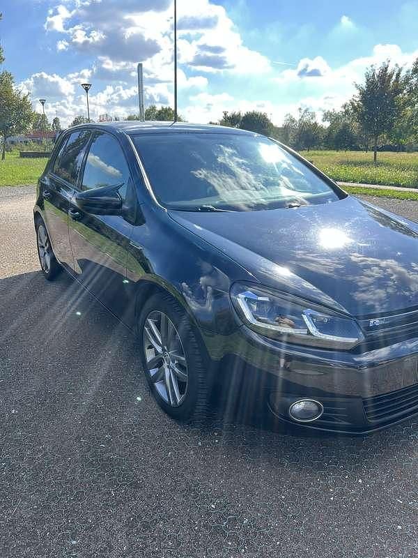 Usata VW Golf VI Trendline 105 CV (77 kW) 2011 Utilitaria