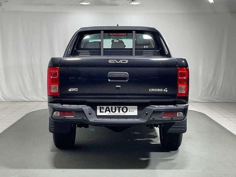 Nuova EVO Cross 4 136 CV (100 kW) 2026 Nero Pick-up