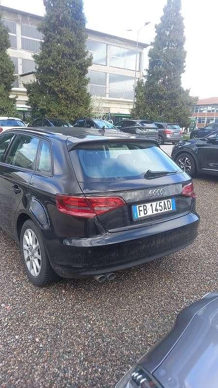Usata Audi A3 Ambiente 150 CV (110 kW) 2015 Nero Berlina