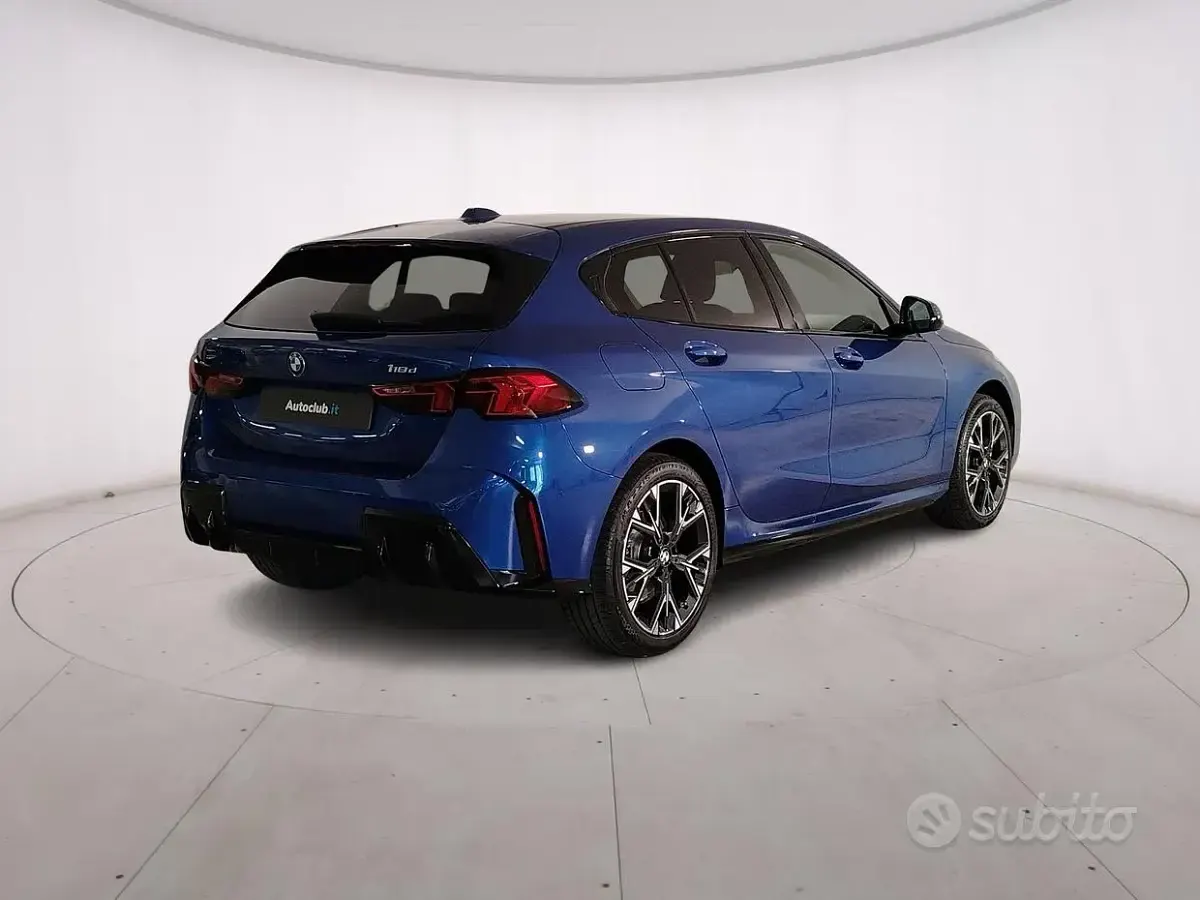 Nuova BMW 118 M Sport 150 CV (110 kW) 2026 Blu Utilitaria