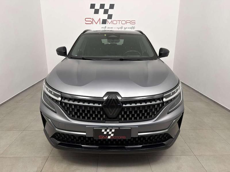 Usata Renault Austral Iconic 131 CV (96 kW) 2023 Grigio scisto satinato SUV