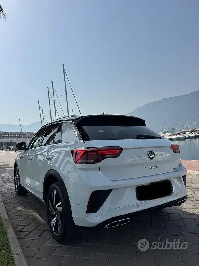 Usata VW T-Roc R-line 150 CV (110 kW) 2022 Bianco SUV
