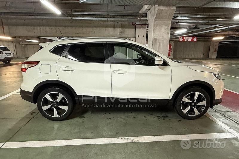 Usata Nissan Qashqai N-Connecta 110 CV (80 kW) 2017 Bianco SUV