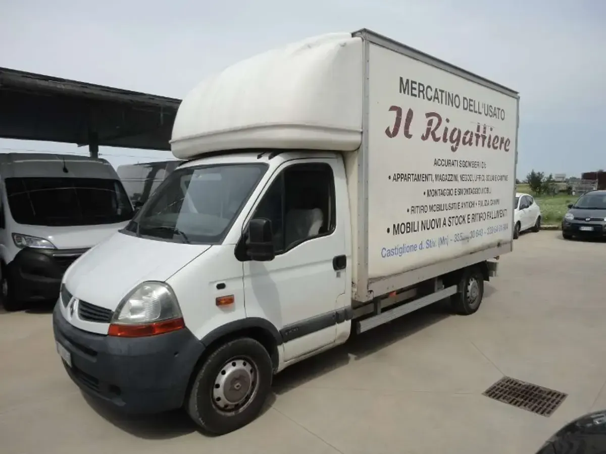 Usata Renault Master 120 CV (88 kW) 2007 Bianco Utilitaria