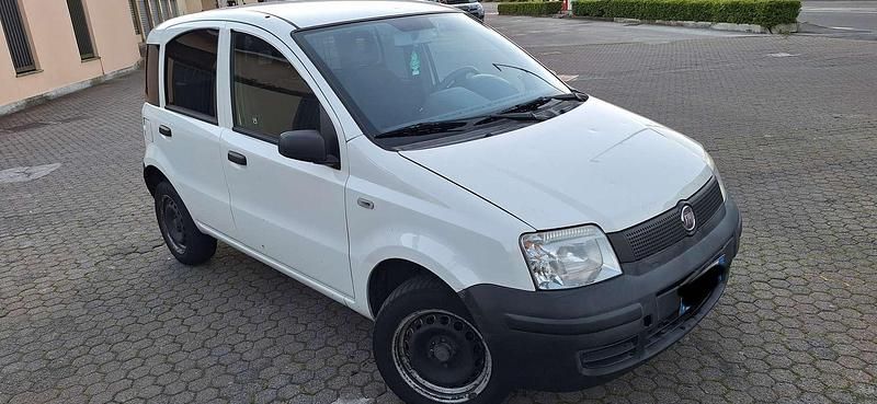 Usata Fiat Panda Active 60 CV (44 kW) 2009 Utilitaria