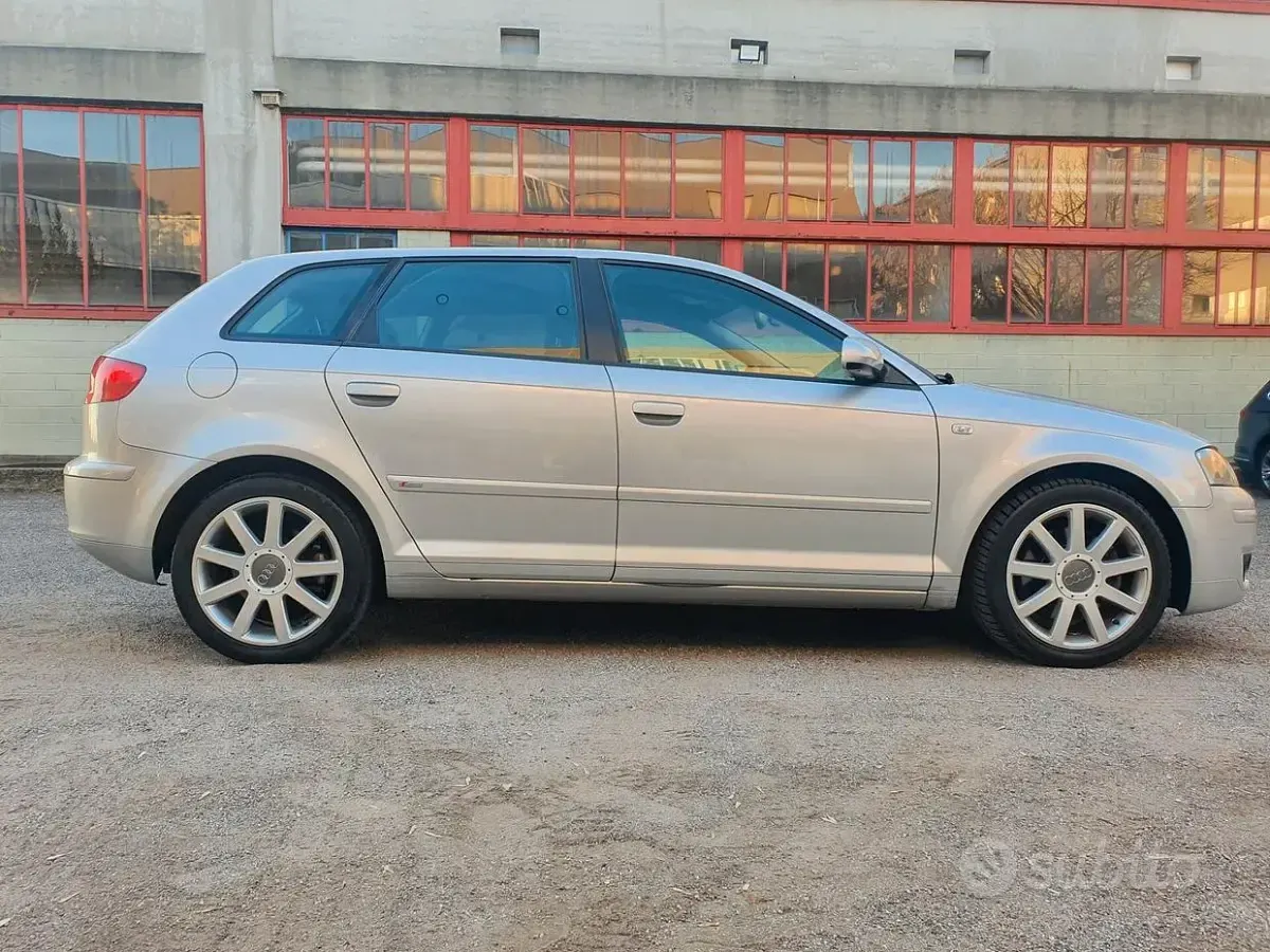 Occasion Audi A3 Ambition 200 PK (147 kW) 2006 Grijs Hatchback