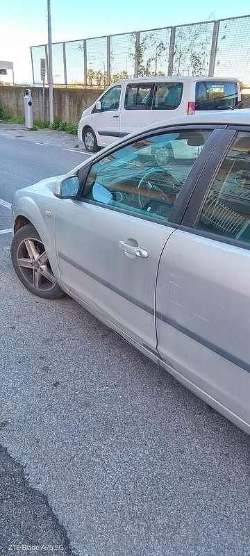 Usata Ford Focus 116 CV (85 kW) 2006 Grigio Berlina