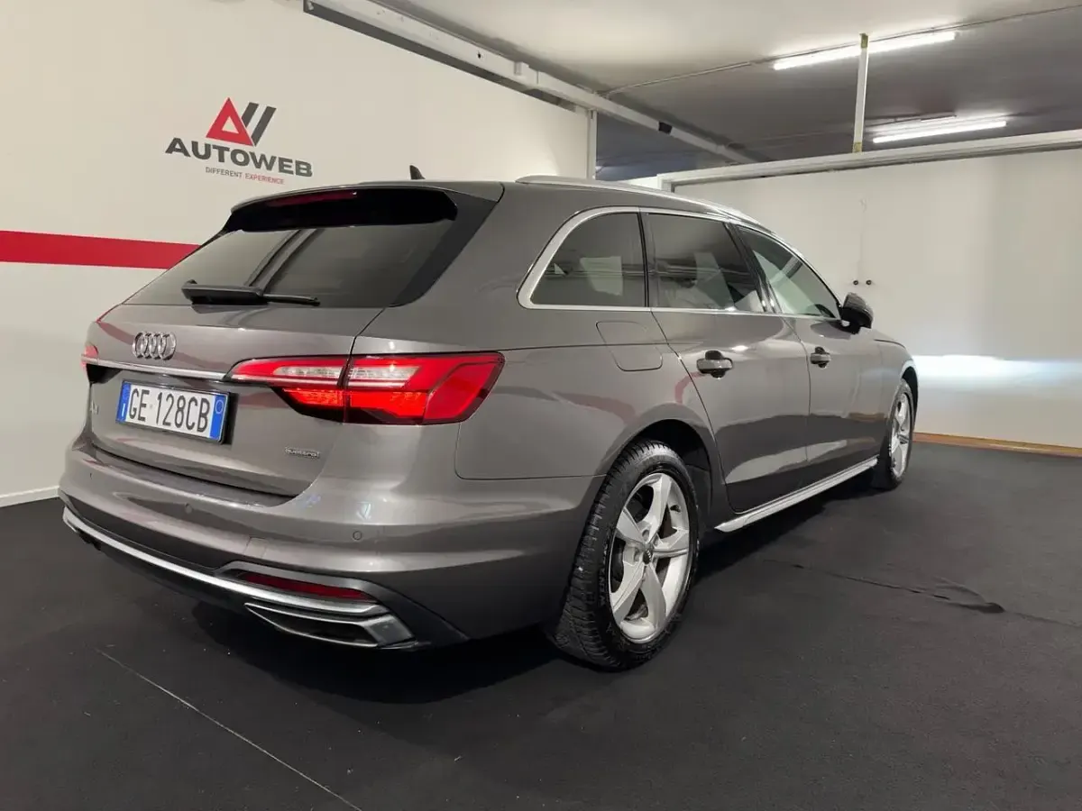 Usata Audi A4 Advanced 204 CV (150 kW) 2021 Grigio Station wagon
