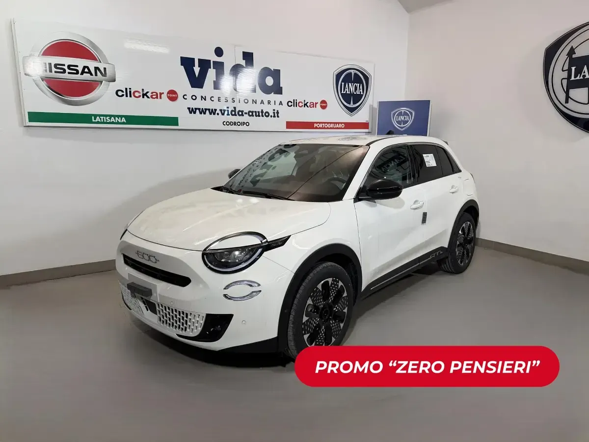 Usata Fiat 600 La Prima 110 CV (80 kW) 2025 Berlina