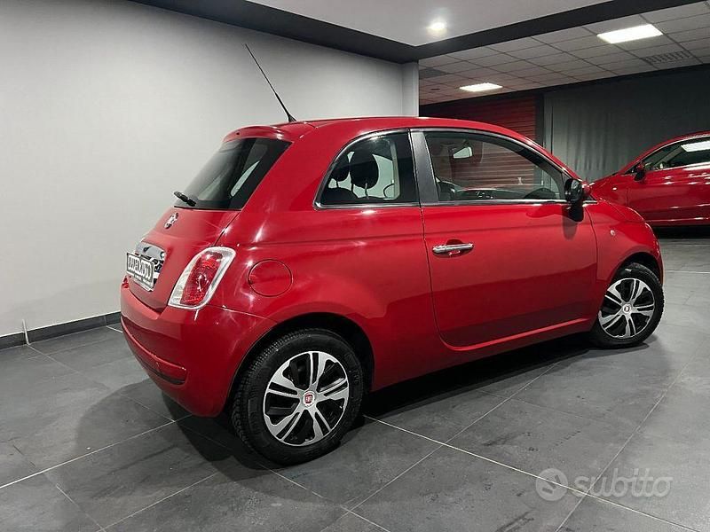 Usata Fiat 500 Lounge 69 CV (50 kW) 2009 Rosso Cabrio