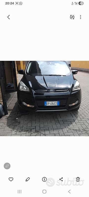 Usata Ford Kuga Titanium 140 CV (102 kW) 2013 Nero SUV