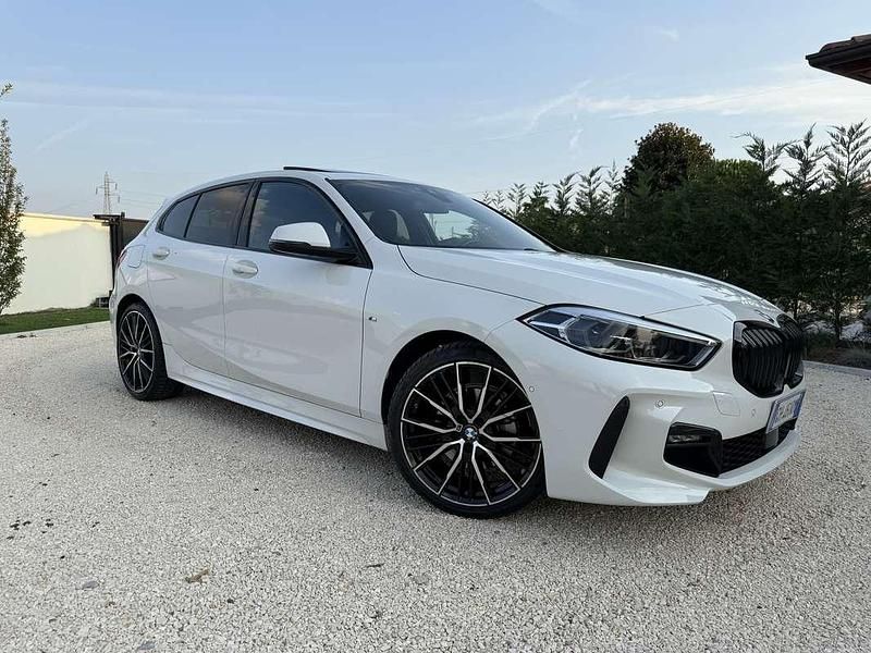 Usata BMW 118 M Sport 150 CV (110 kW) 2022 Utilitaria