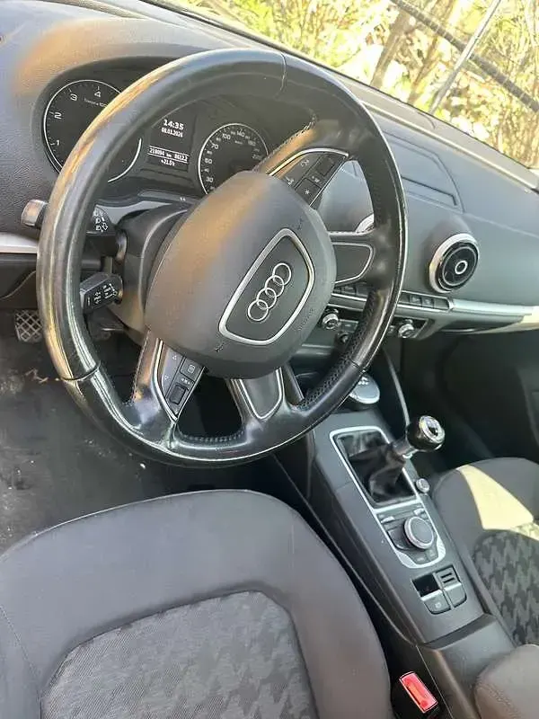 Usata Audi A3 Ambiente 90 CV (66 kW) 2015 Nero Berlina