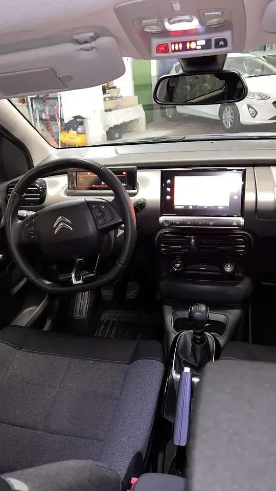 Usata Citroën C4 Shine Edition 131 CV (96 kW) 2018 Other SUV