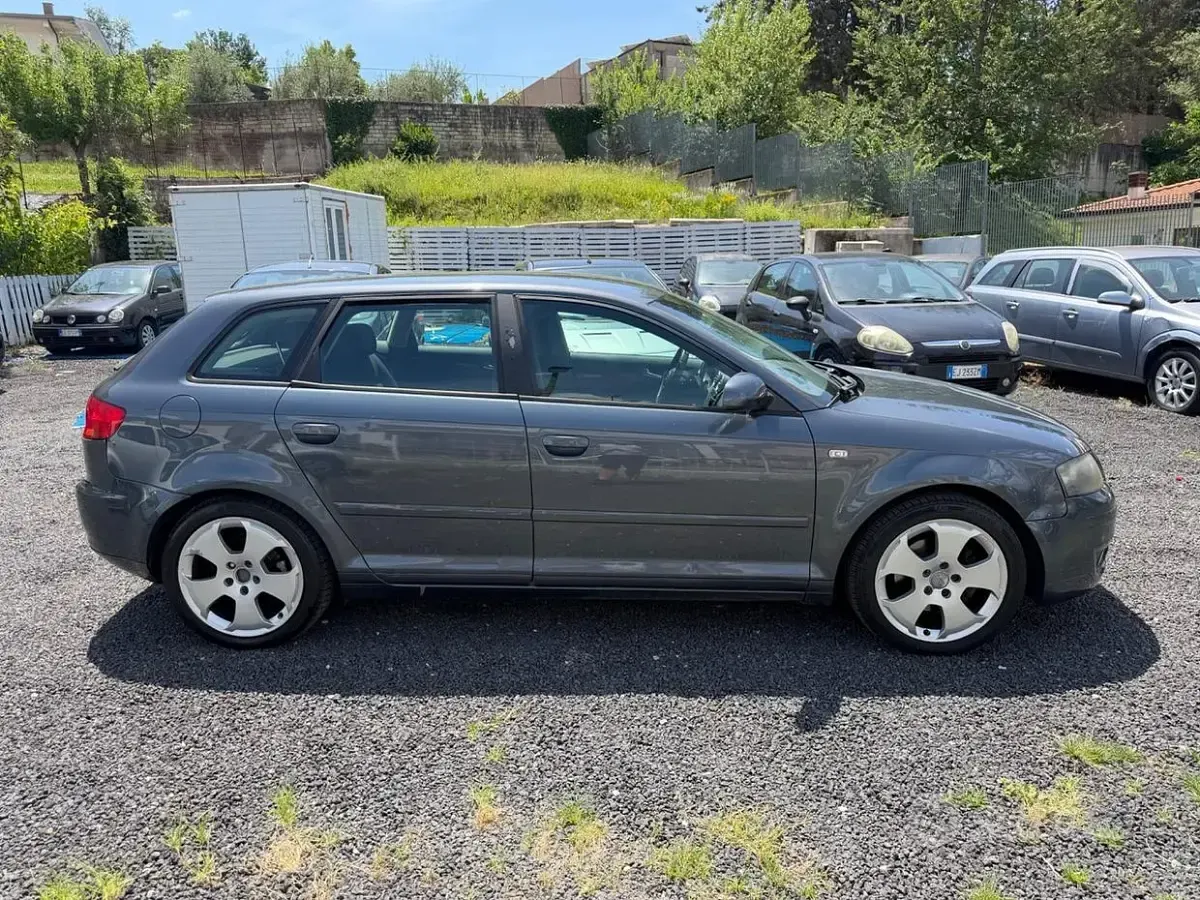 Usata Audi A3 Sportback Ambition 140 CV (102 kW) 2007 Grigio Utilitaria