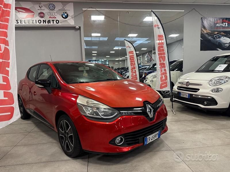 Usata Renault Clio IV 75 CV (55 kW) 2013 Rosso Berlina