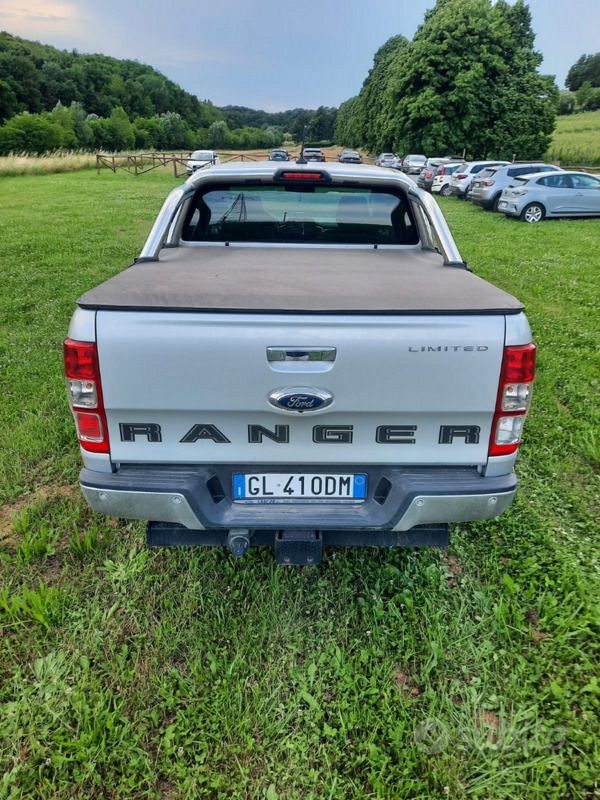 Usata Ford Ranger 170 CV (125 kW) 2022 Grigio Pick-up