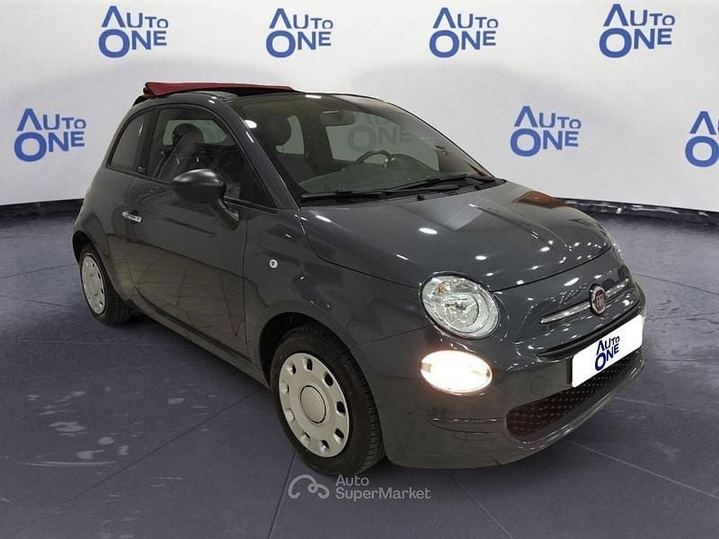Usata Fiat 500C 65 CV (47 kW) 2022 Grigio Cabrio