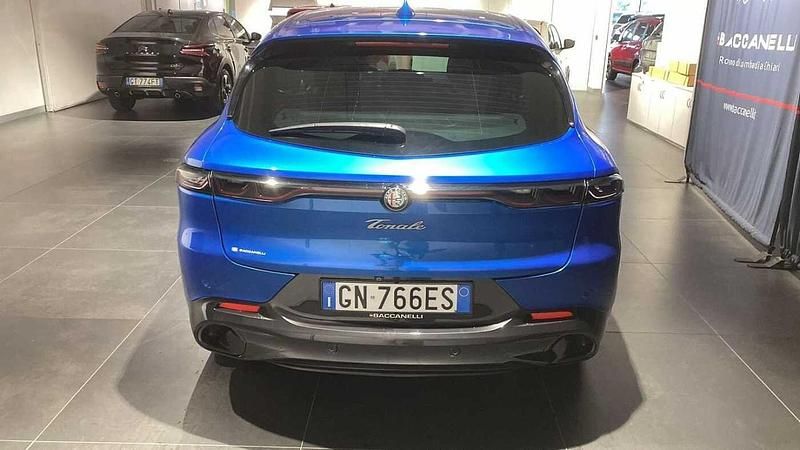Usata Alfa Romeo Tonale Veloce 160 CV (117 kW) 2023 Blu SUV