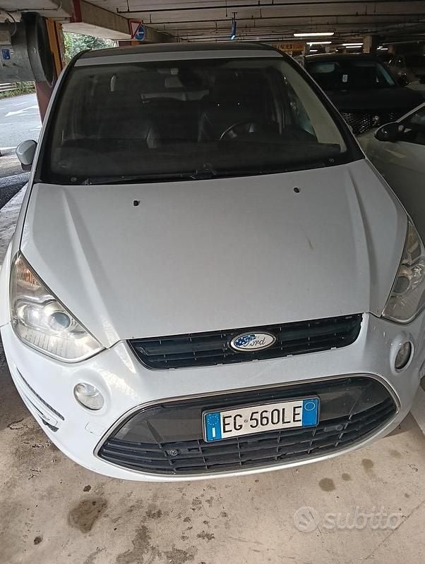 Usata Ford S-MAX 163 CV (119 kW) 2011 Bianco Monovolume