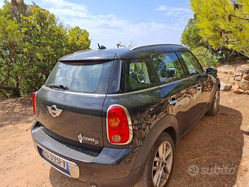 Usata Mini Cooper D Countryman 111 CV (81 kW) 2011 Nero SUV
