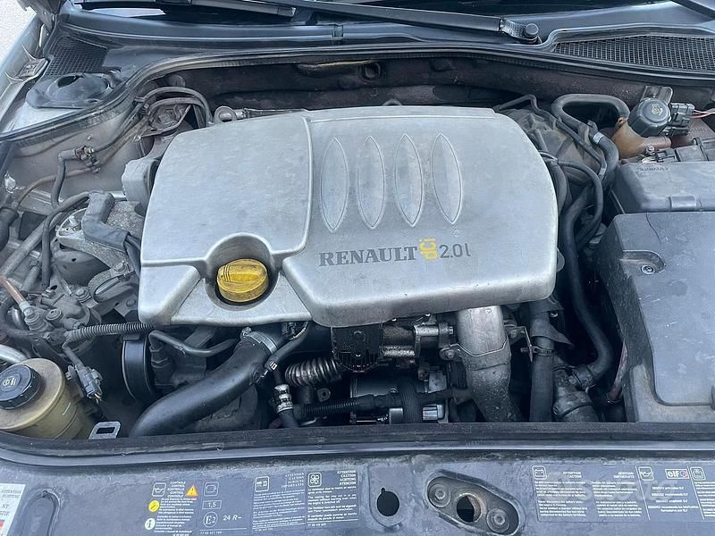 Usata Renault Laguna II Initiale 150 CV (110 kW) 2006 Grigio Station wagon