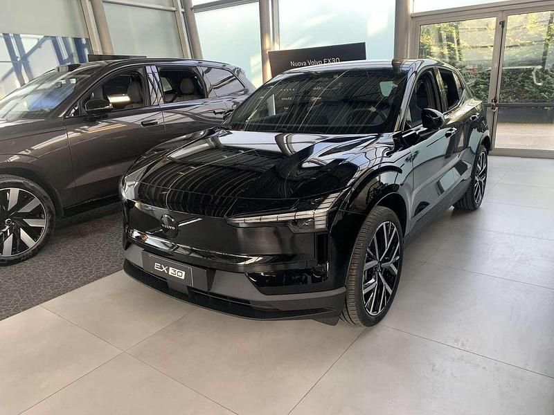 Nuova Volvo EX30 Plus 200 kW (272 CV) 2026 Other SUV