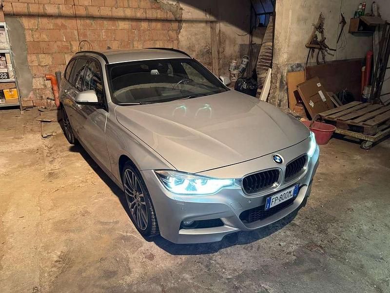 Usata BMW 330 M Sport 258 CV (189 kW) 2018 Grigio Station wagon