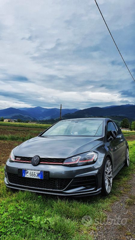 Usata VW Golf VII GTI 245 CV (180 kW) 2019 Grigio Utilitaria