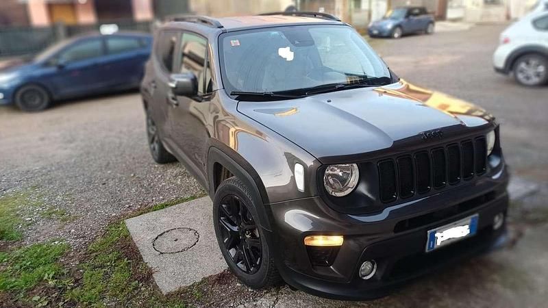 Usata Jeep Renegade Sport 120 CV (88 kW) 2018 Grigio SUV