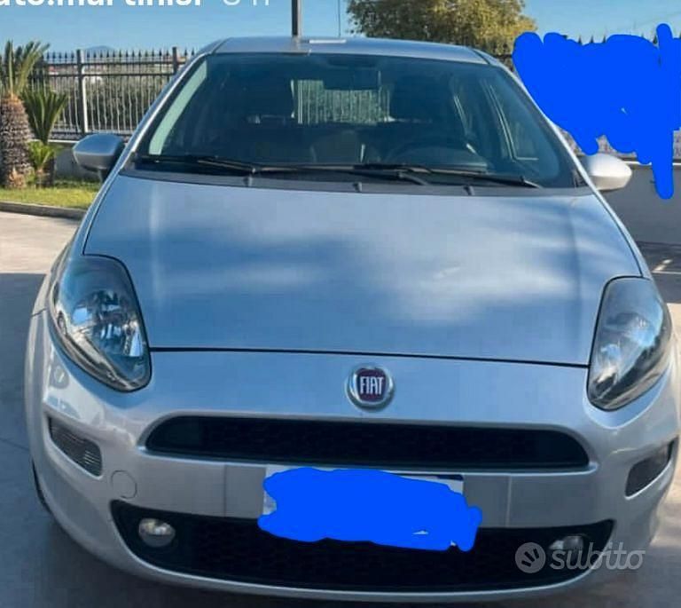 Begagnad Fiat Punto 75 HK (55 kW) 2013 Grå Halvkombi