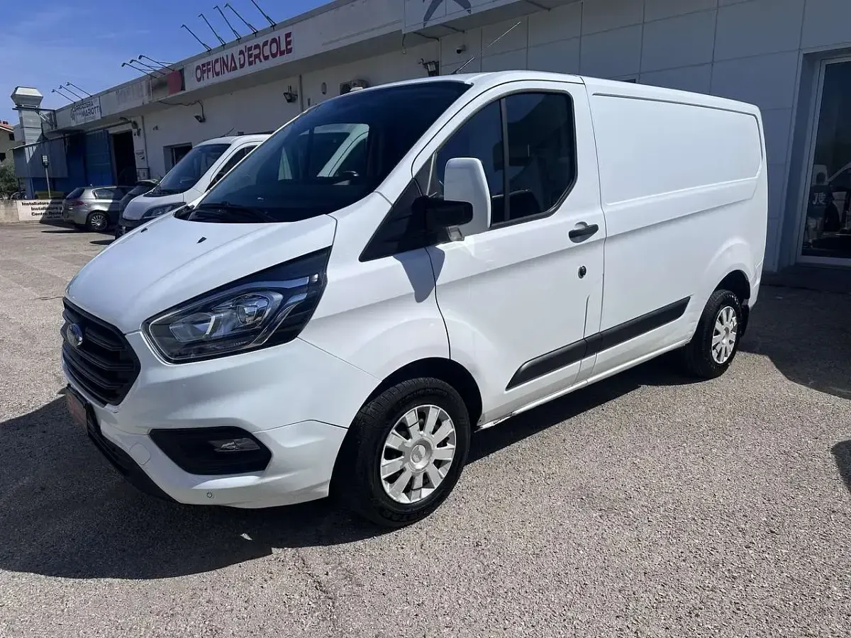 Usata Ford Transit Custom 131 CV (96 kW) 2020 Bianco Furgone