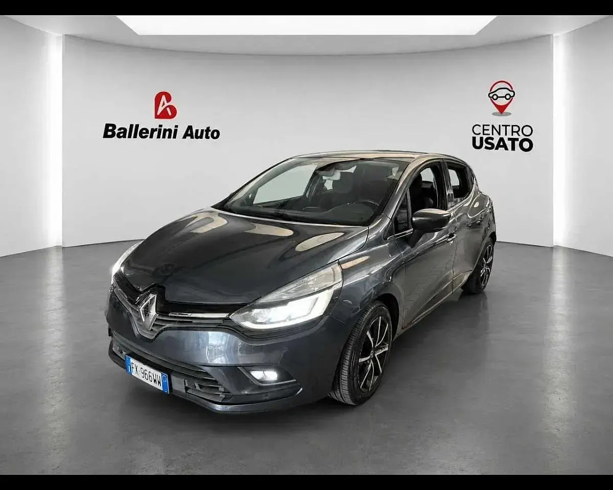 Usata Renault Clio Intens 90 CV (66 kW) 2017 Utilitaria